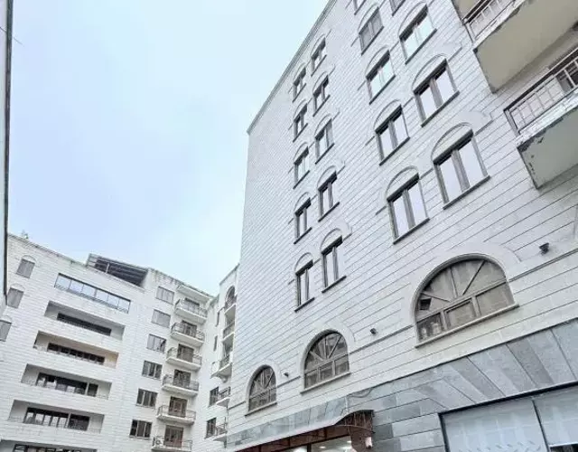 2 Bedroom 2 bathroom Republic Square