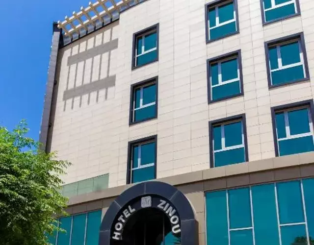 Hôtel Zinou zm