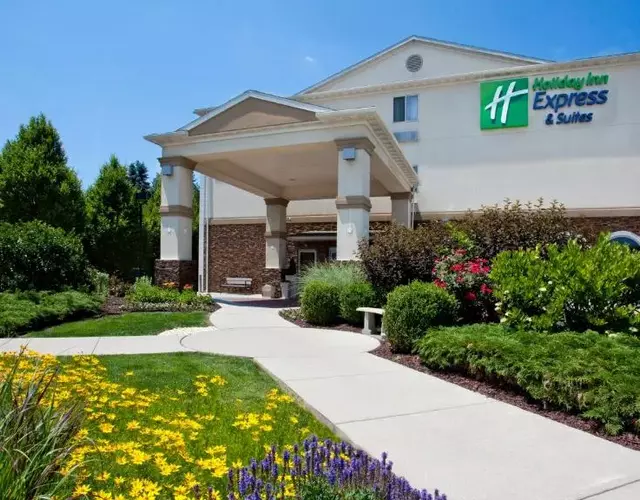 Holiday Inn Express and Suites Allentown West by IHG