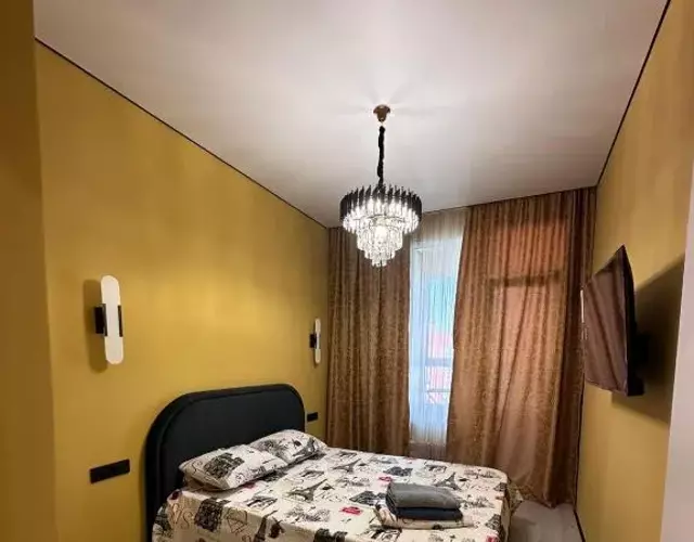 New Apartment in the City Center & Restaurants and Cafe & Famous sightseeings