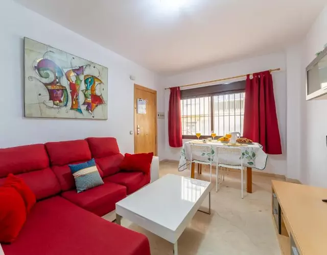 AlmeriaSuite Beach&Sun