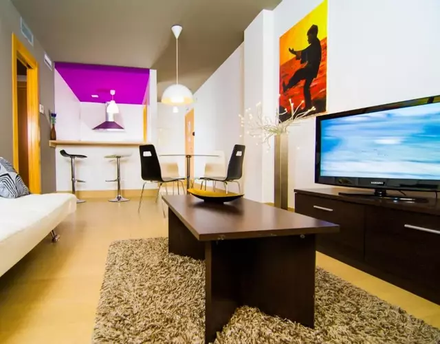 Apartamentos 16:9 Suites Almería