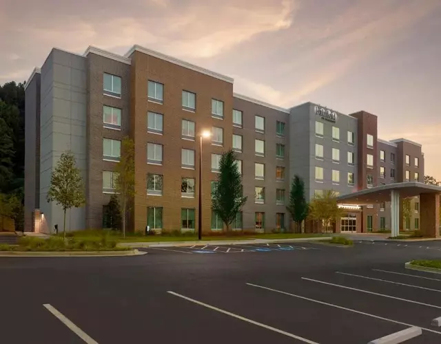 Fairfield by Marriott Inn & Suites Alpharetta Avalon Area