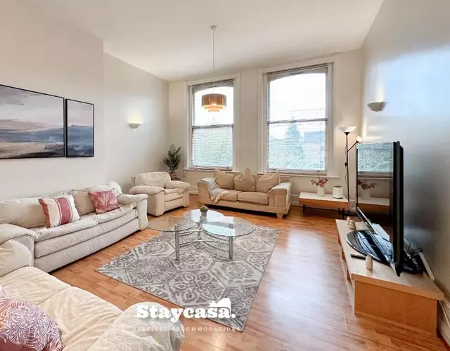 Carlton Co-living - Private Room Self-cater