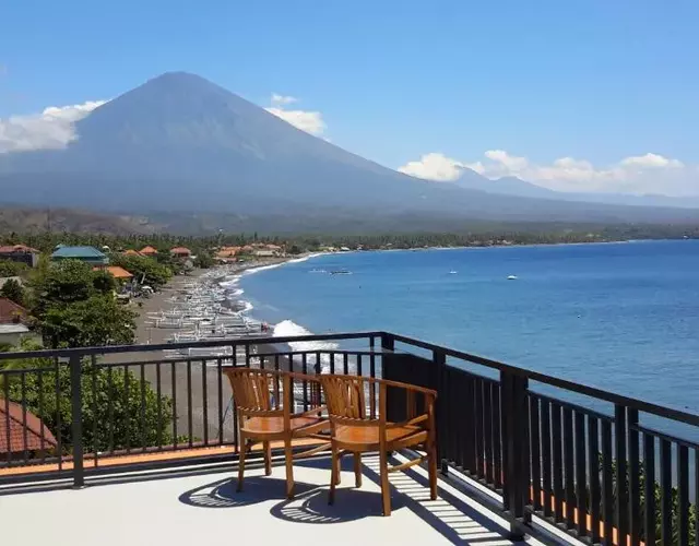 Amed Beach Villa