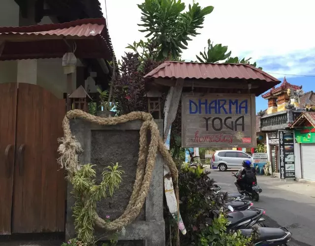 Dharma Yoga Homestay dan hostel