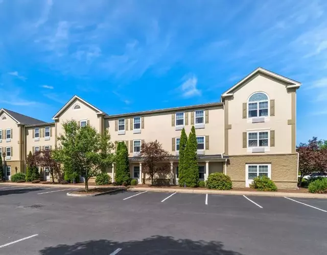 Comfort Inn & Suites