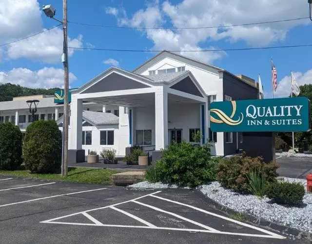 Quality Inn & Suites Northampton - Amherst