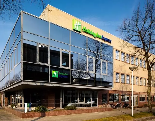 Holiday Inn Express Amsterdam - South by IHG