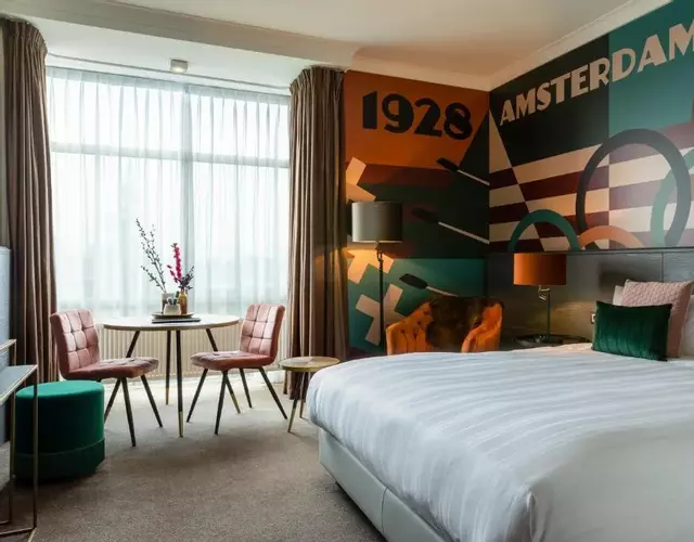 Apollo Hotel Amsterdam, a Tribute Portfolio Hotel