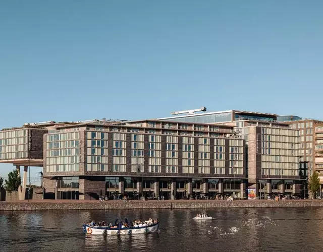 DoubleTree by Hilton Amsterdam Centraal Station
