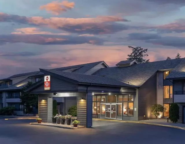 Best Western Plus Oak Harbor Hotel & Conference Center