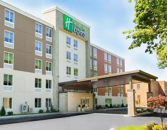 Holiday Inn Express Chelmsford by IHG