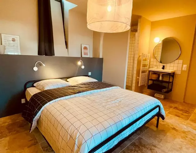 Les Suites d'Angoulême - Proche Gare et Centre ville - Haut de gamme