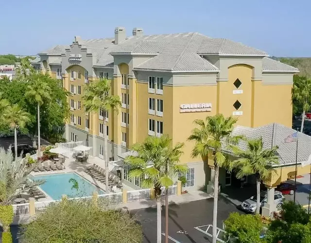 Galleria Palms Orlando - Free Theme Park Shuttles