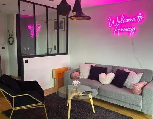 L'ÉCRIN TRIANGLE D'OR - 2 Chambres - Balcon - Parking Privé