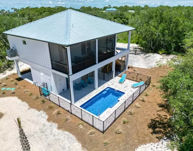 NEW St George Island Home wPrivate Pool