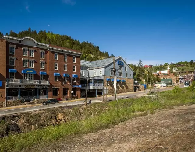 Grand Z Hotel Casino by Red Lion Hotels