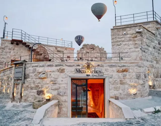 Memories Cave House Adults Only Plus 12