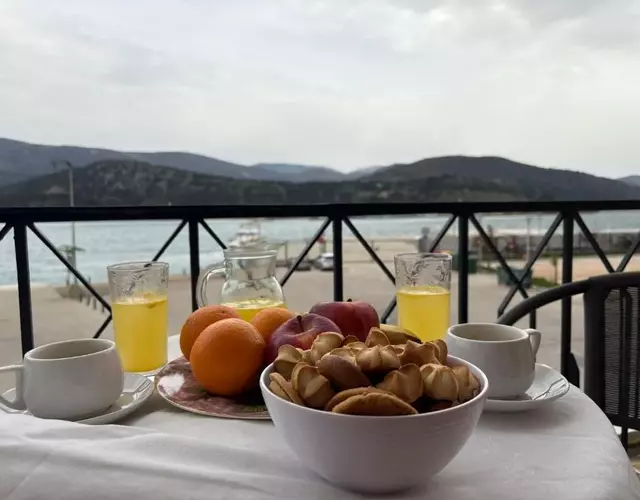 Rouchotas Studios by Viktor 1rst Floor