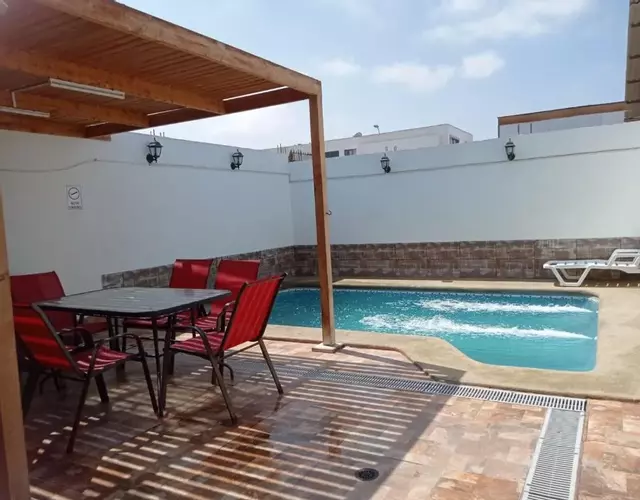 Cómoda casa con piscina