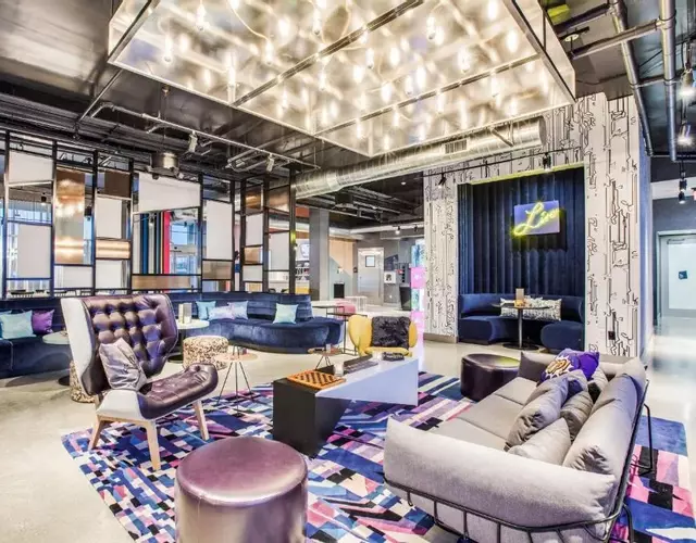 Aloft Dallas Arlington Entertainment District