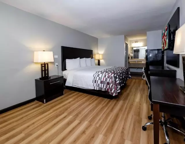 Red Roof Inn Arlington - Entertainment District