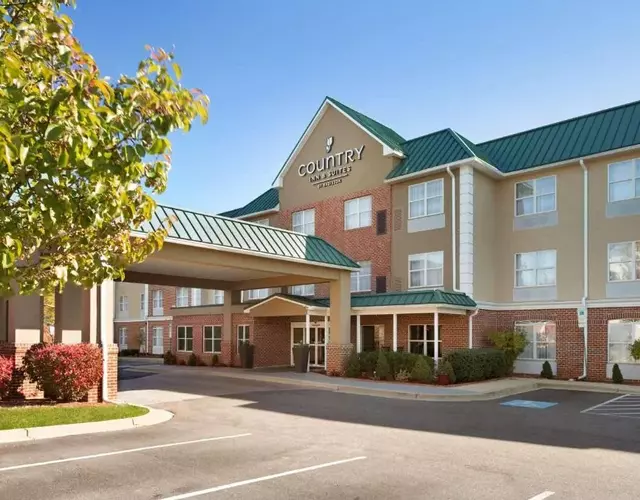 Country Inn & Suites by Radisson, Camp Springs Andrews Air Force Base , MD