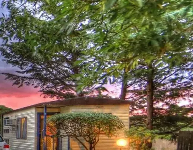 Highlander Van Village