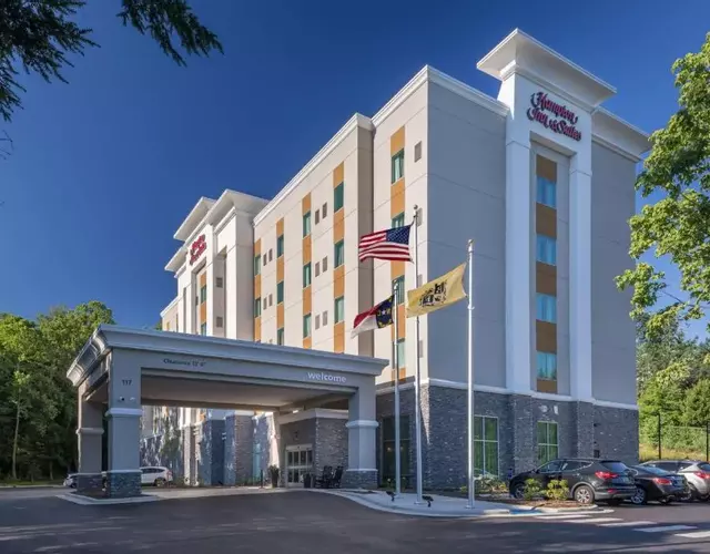 Hampton Inn & Suites-Asheville Biltmore Village, NC