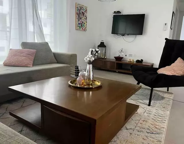 New apt with a big balcony at karmei gat