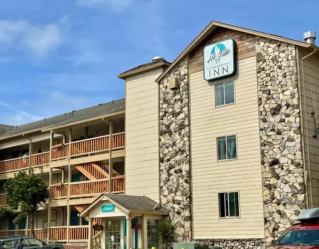 Hi Tide Oceanfront Inn