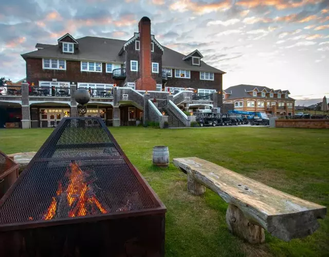 McMenamins Gearhart Hotel