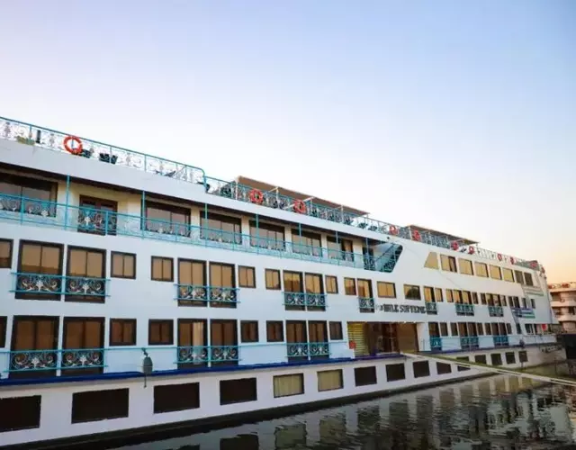 Nile Cruise 2 nights 3 Days From Aswan to Luxor with tours
