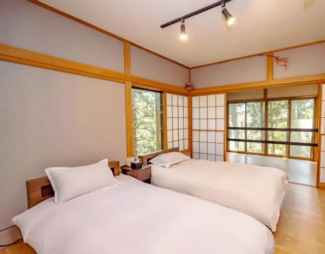 箱根 望森荘
