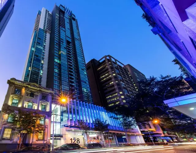 Oaks Brisbane on Charlotte Suites