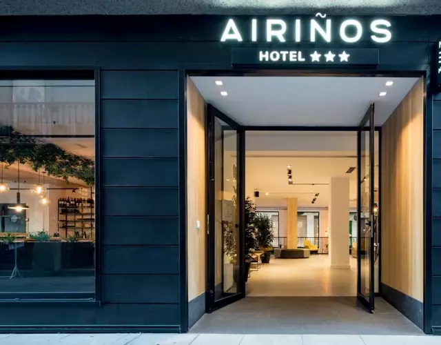 Hotel Airiños 3*