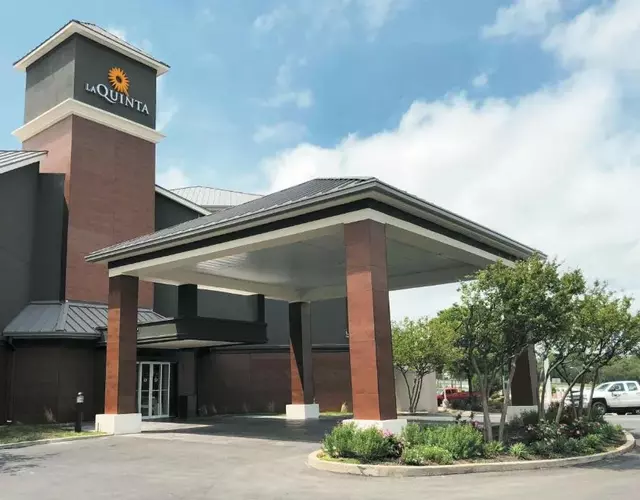 La Quinta by Wyndham Austin Airport