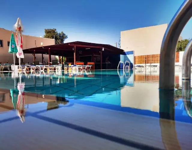 Florea Hotel Apartments