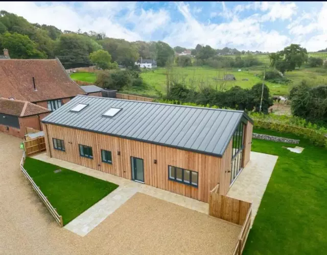 Stylish & Spacious Getaway