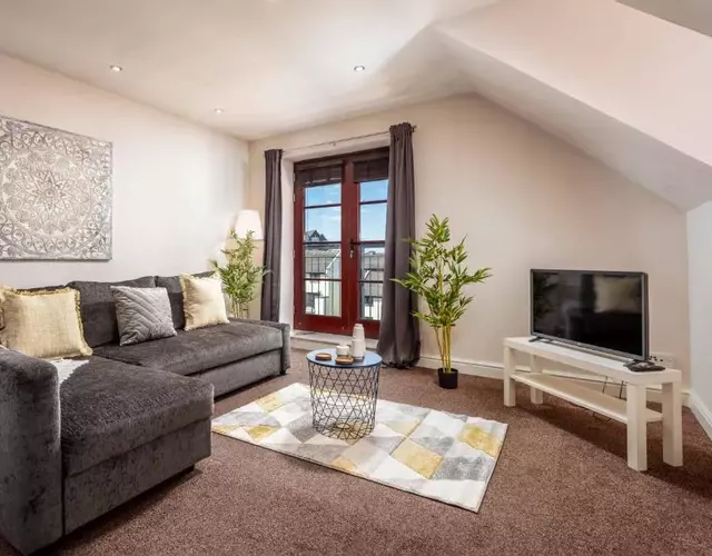 Elliot Suite No9 - Donnini Apartments