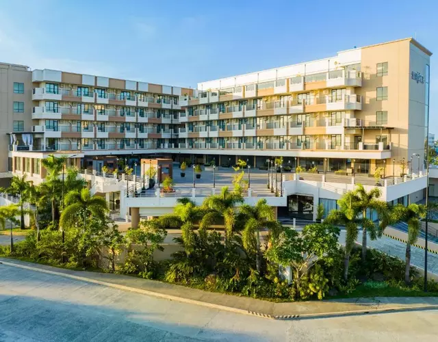 SixtyFifth Destination Resort Hotel