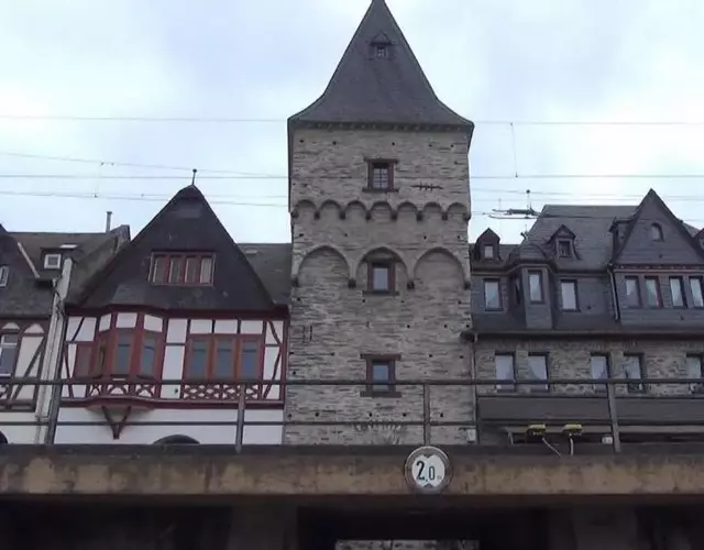 Kranenturm hotel