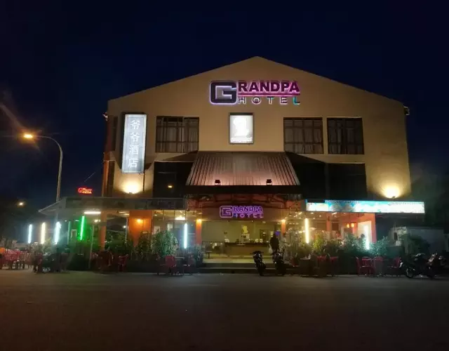 Grandpa Hotel