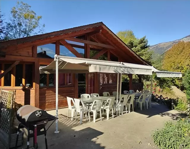 Chalet spacieux 15 places