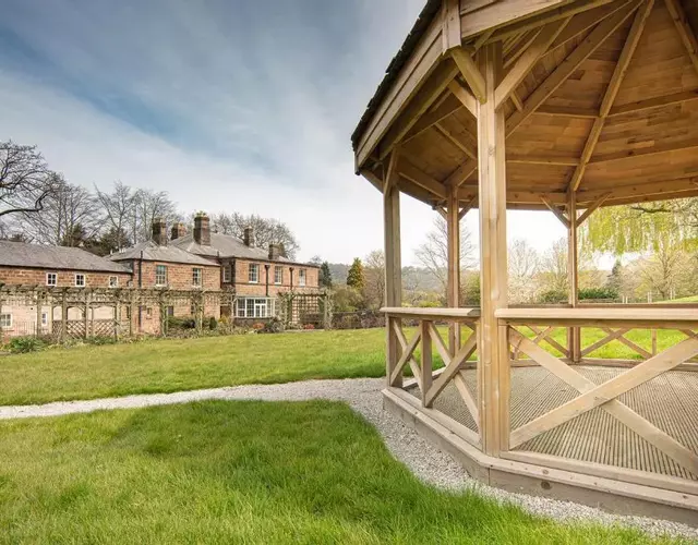 Oakhill Hotel