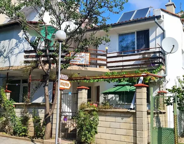 Fema Guest House