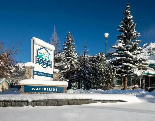 Pocaterra Inn & Waterslide