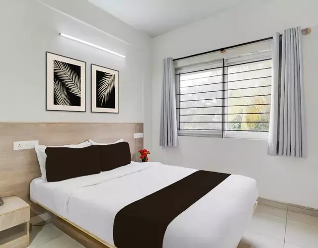 Super Hotel O KSR Bengaluru City Junction Formerly Gurudev Residency