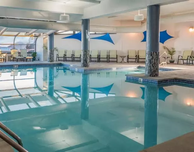 Atlantic Oceanside Hotel & Conference Center